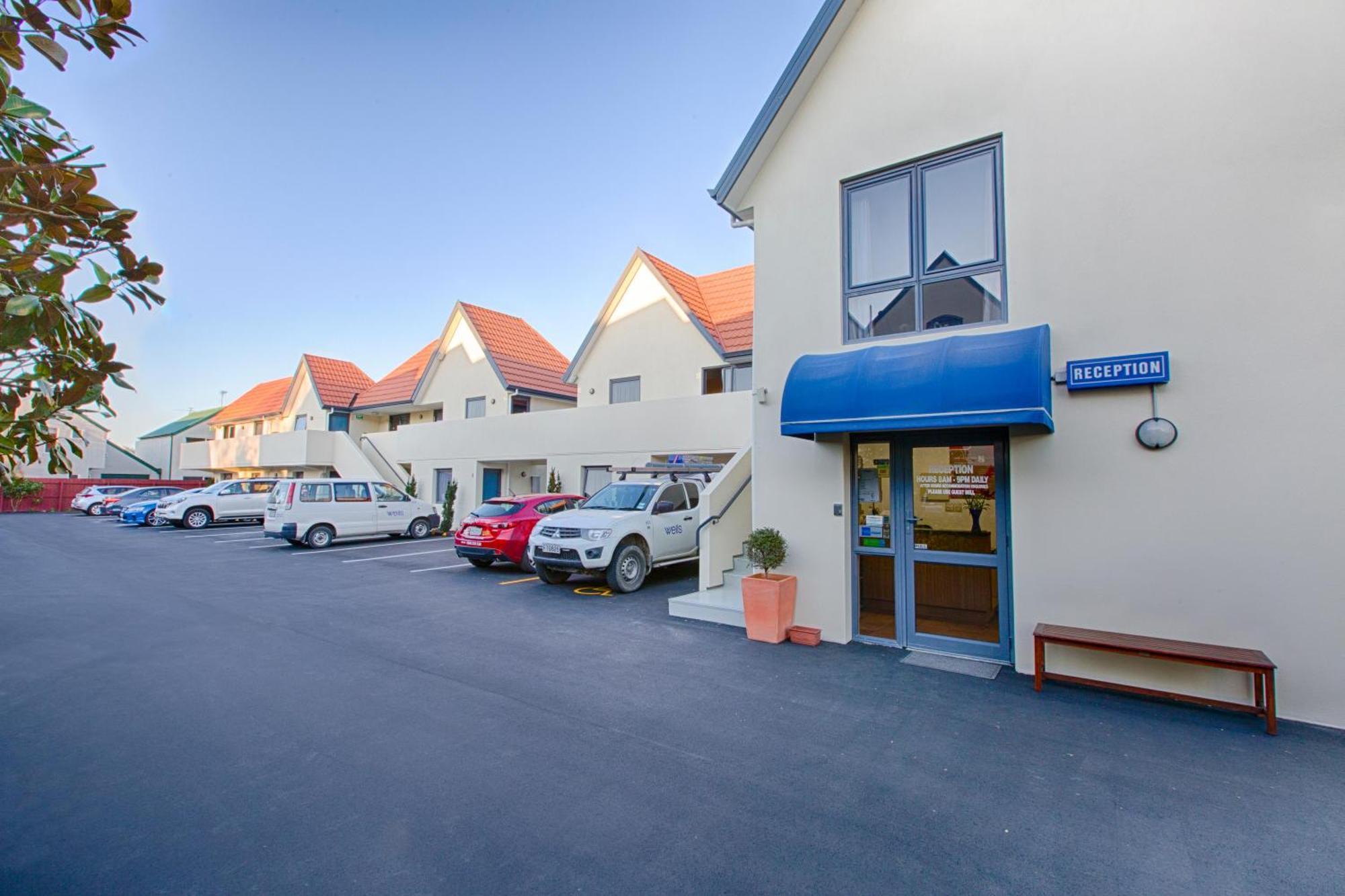 Bella Vista Motel & Apartments Крайстчърч Екстериор снимка